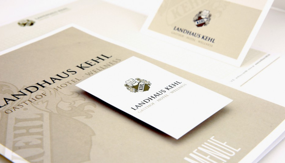 Professionelle Grafik im Print- & Digitalen Bereich